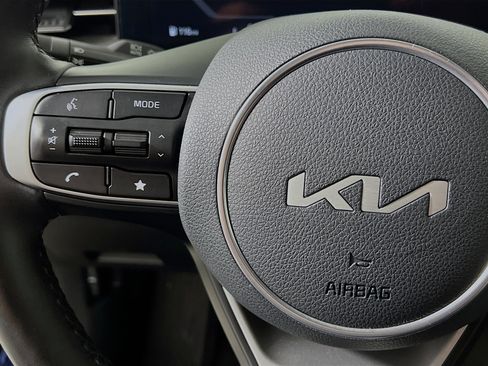 Used 2025 Kia K5 EX image 19