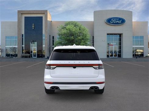 New 2026 Lincoln Aviator Reserve image 5