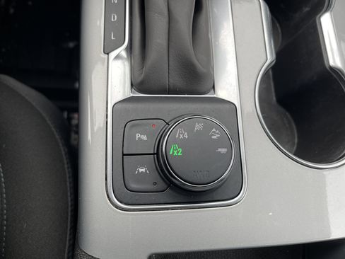 Used 2021 Chevrolet Blazer LT image 22