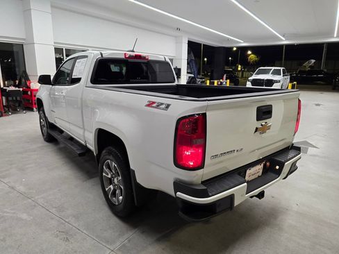 Used 2019 Chevrolet Colorado Z71 AWD/4WD image 4