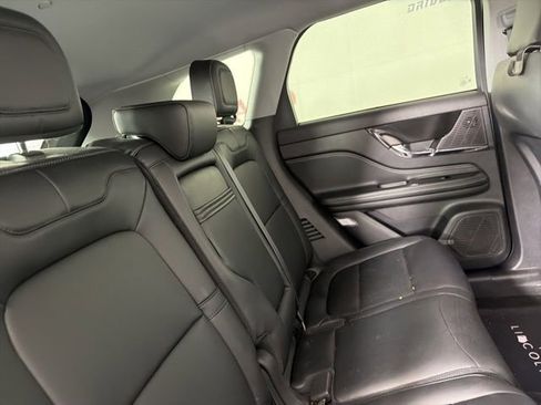 Used 2022 Lincoln Corsair FWD image 18