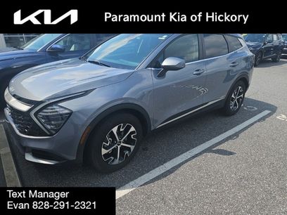 Used 2025 Kia Sportage EX