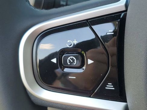 New 2026 Volvo XC90 B6 Ultra w/ Protection Package Premier AWD/4WD image 12