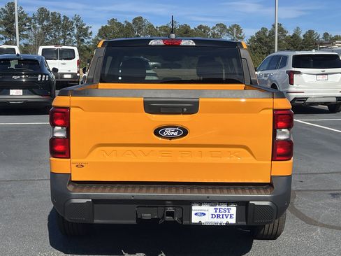 New 2026 Ford Maverick XLT w/ Black Appearance Package image 22