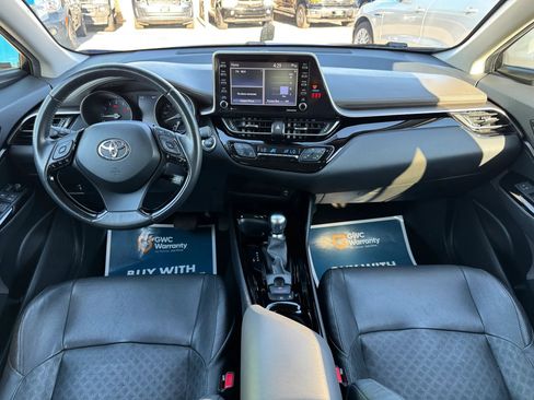 Used 2020 Toyota C-HR Limited FWD image 18