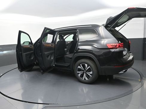 New 2026 Volkswagen Atlas SE AWD/4WD image 33