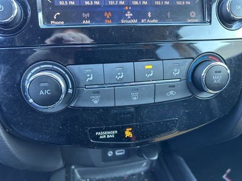 Used 2020 Nissan Rogue S w/ Special Edition Package image 14