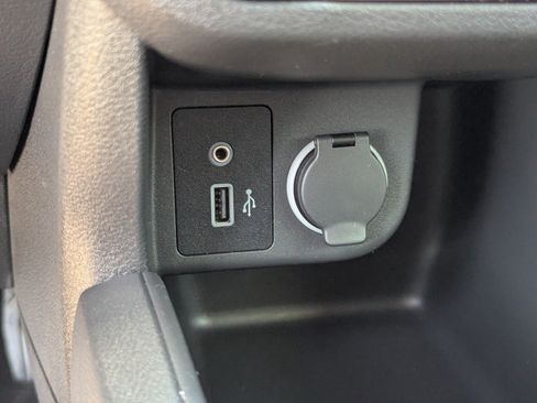 Used 2025 Nissan Kicks Play S FWD image 28