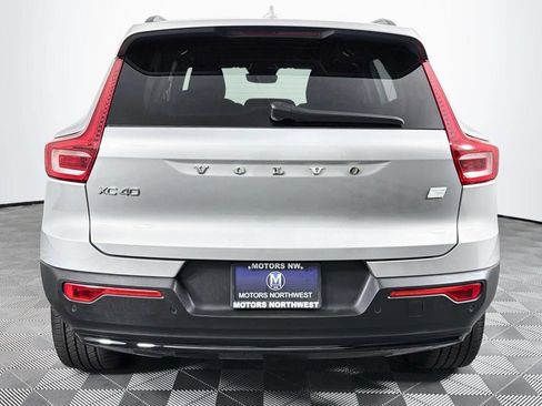 Used 2023 Volvo XC40 Recharge Plus AWD/4WD image 21