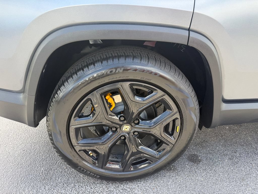 Used 2023 Rivian R1S Adventure Quad AWD/4WD image 44