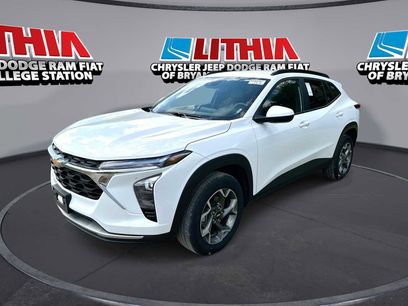 Used 2025 Chevrolet Trax LT w/ LT Convenience Package