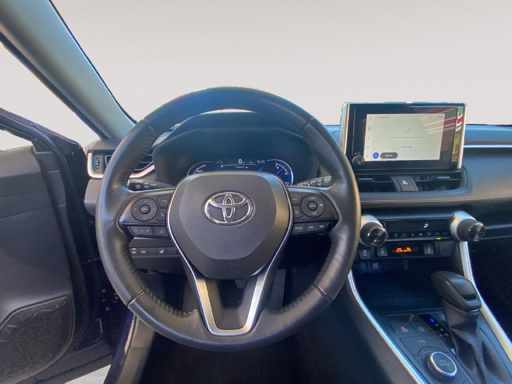 Used 2023 Toyota RAV4 XLE w/ Convenience Package AWD/4WD image 12
