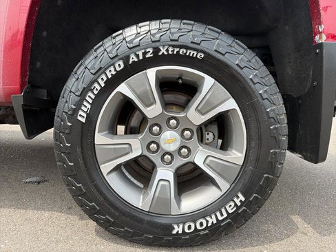 Used 2019 Chevrolet Colorado Z71 AWD/4WD image 19