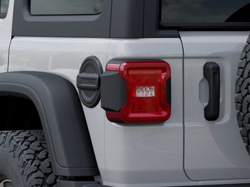 New 2026 Jeep Wrangler Unlimited Rubicon AWD/4WD image 9