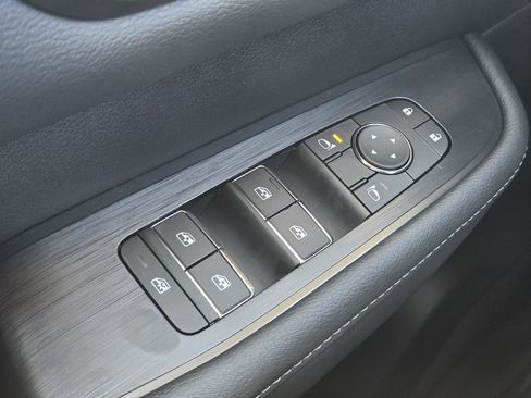 New 2026 Nissan Armada SV image 20