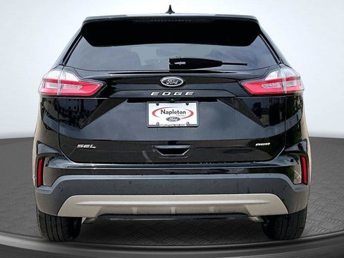 Used 2023 Ford Edge SEL w/ Convenience Package AWD/4WD image 4