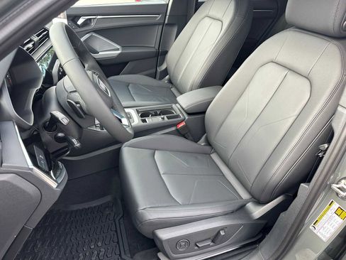 New 2025 Audi Q3 2.0T Premium image 21