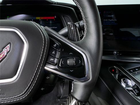 Used 2024 Chevrolet Corvette Z06 RWD image 11