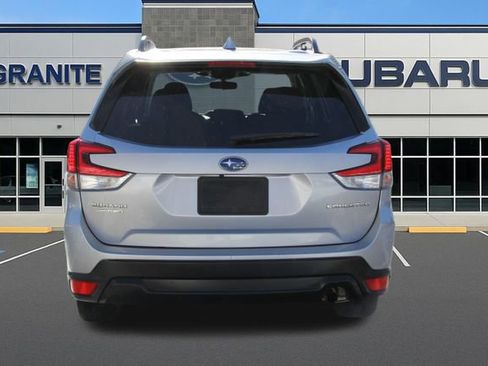 Certified 2023 Subaru Forester Premium image 9