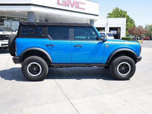 Used 2021 Ford Bronco Badlands image 7