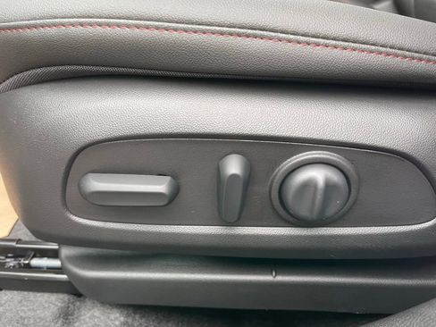 New 2026 Chevrolet Trax RS image 12