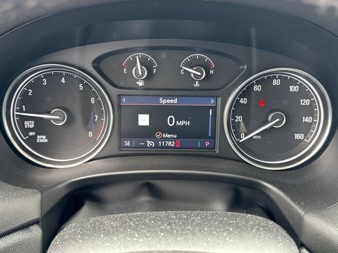 Used 2024 Buick Enclave Essence w/ Experience Buick Package image 28