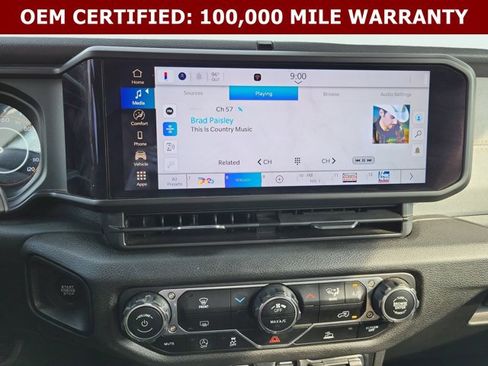 Used 2024 Jeep Gladiator Sport AWD/4WD image 25