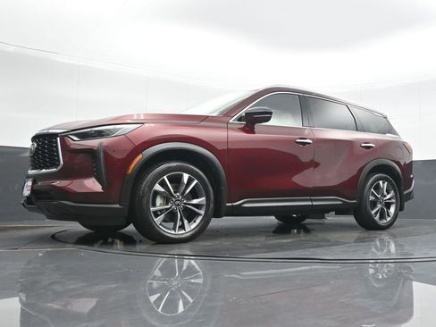 Used 2024 INFINITI QX60 Luxe w/ Vision Package image 17