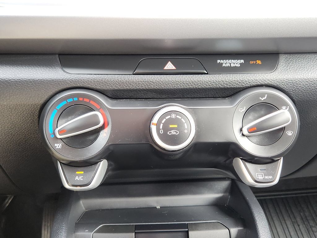 Used 2021 Kia Rio S FWD image 17