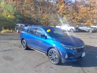 Used 2023 Chevrolet Equinox RS