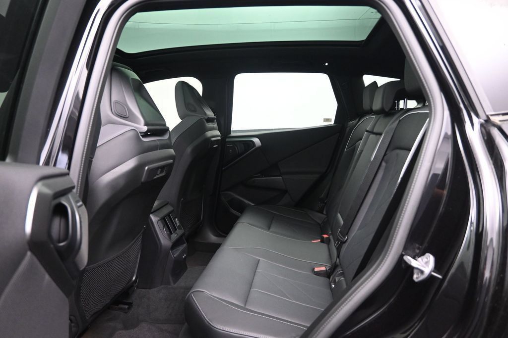 Used 2025 BMW X3 M50 AWD/4WD image 25