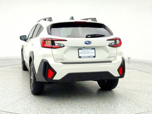 Used 2024 Subaru Crosstrek 2.0i Premium image 6