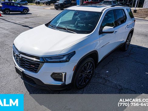 Used 2023 Chevrolet Traverse RS AWD/4WD image 20