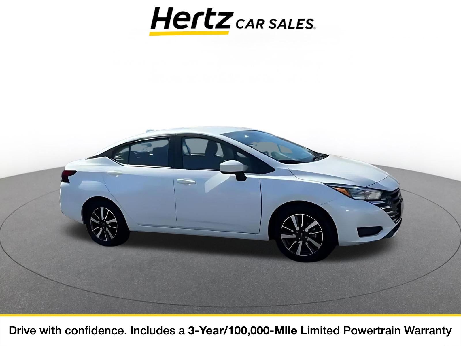 Used 2025 Nissan Versa SV FWD image 1