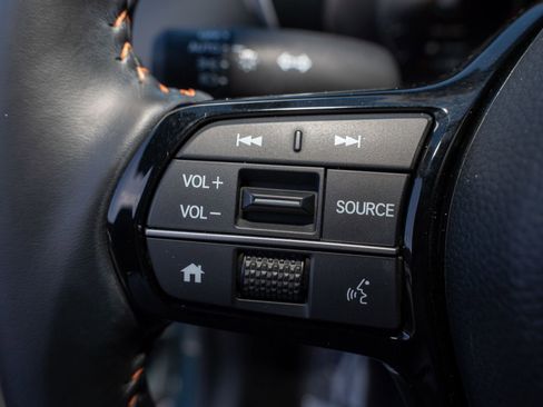 Certified 2023 Honda HR-V Sport image 29