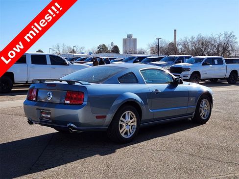 Used 2007 Ford Mustang GT Premium image 3