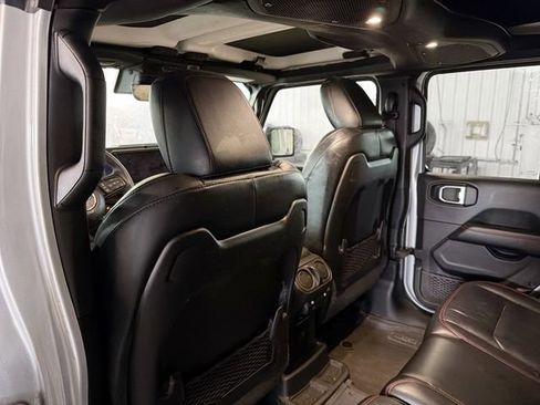 Used 2024 Jeep Wrangler Unlimited Rubicon image 9