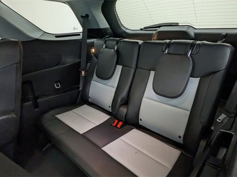 Certified 2023 Ford Explorer XLT w/ Equipment Group 202A image 39