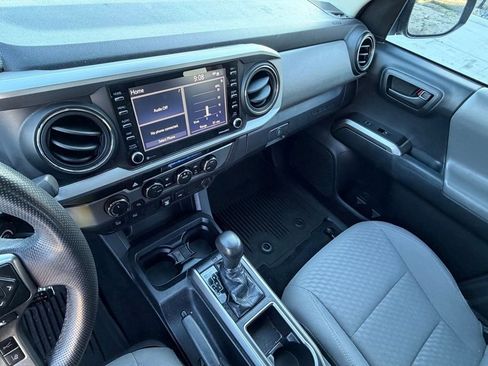 Used 2021 Toyota Tacoma SR5 image 19