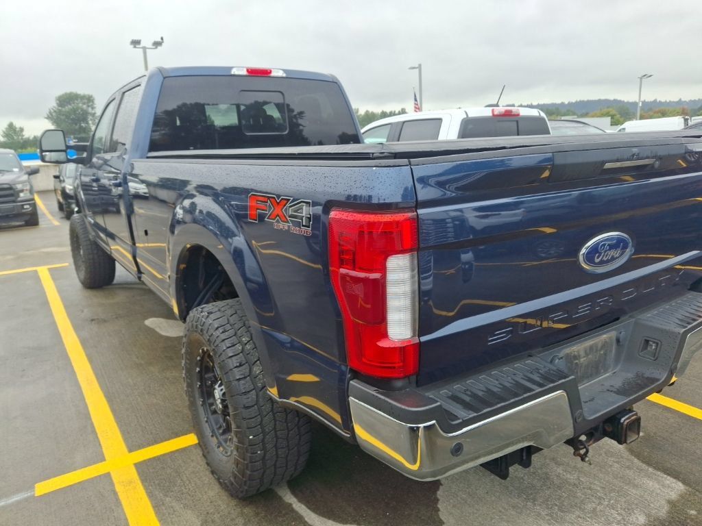 Used 2019 Ford F350 Lariat w/ Lariat Ultimate Package AWD/4WD image 6