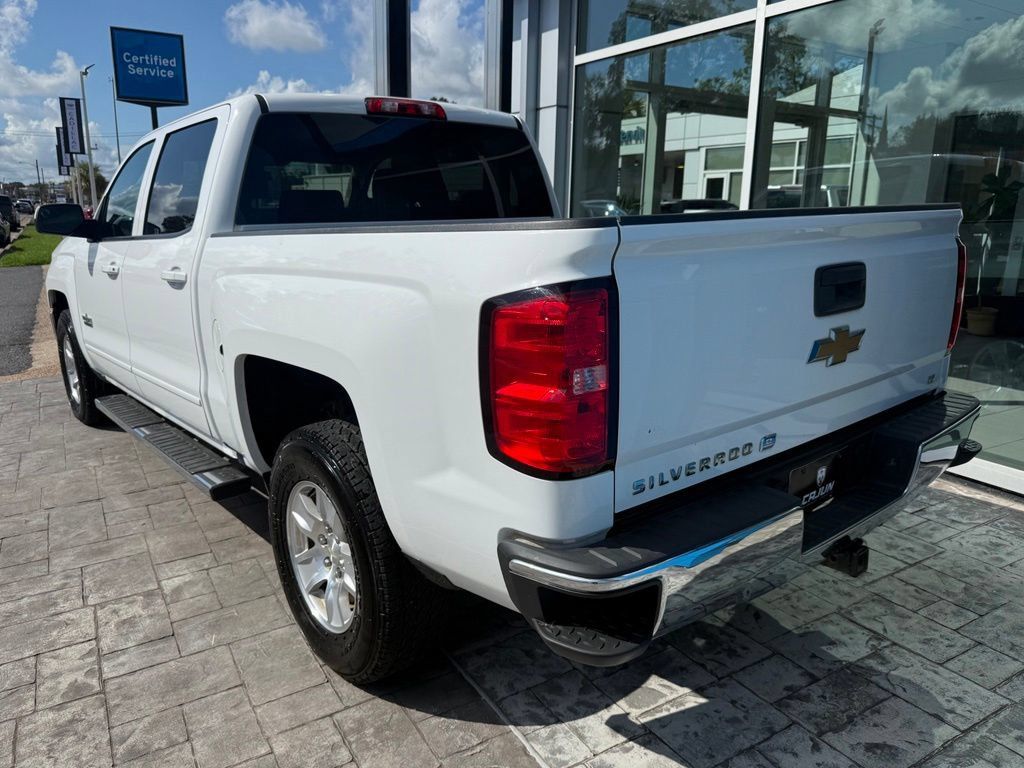 Used 2018 Chevrolet Silverado 1500 LT w/ LT Eassist Package RWD image 2