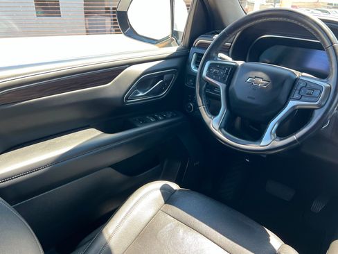 Used 2023 Chevrolet Tahoe Z71 AWD/4WD image 12