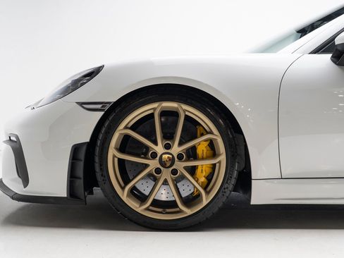 Used 2020 Porsche 718 Boxster Spyder RWD image 67