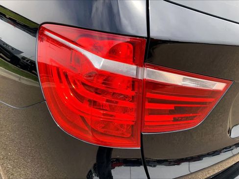 Used 2017 BMW X3 xDrive28i AWD/4WD image 32