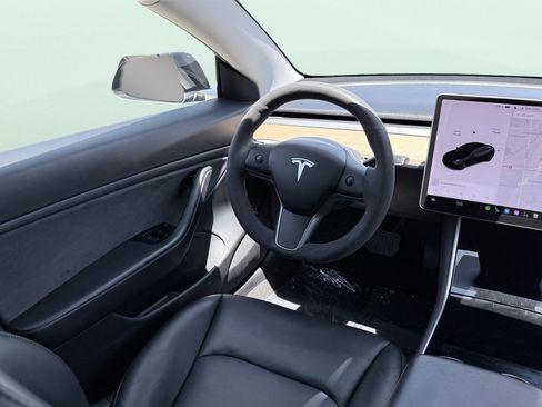 Used 2020 Tesla Model 3 Performance AWD/4WD image 9