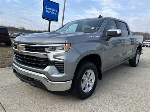 Used 2025 Chevrolet Silverado 1500 LT image 8