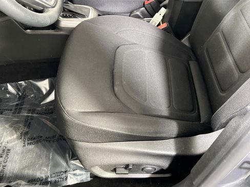 Used 2022 Jeep Renegade Latitude w/ Convenience Group image 19