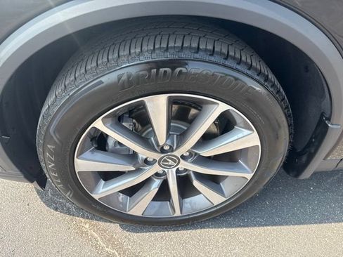 Used 2025 Acura MDX FWD w/ Technology Package image 12