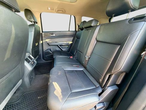 Used 2022 Volkswagen Atlas SEL AWD/4WD image 24