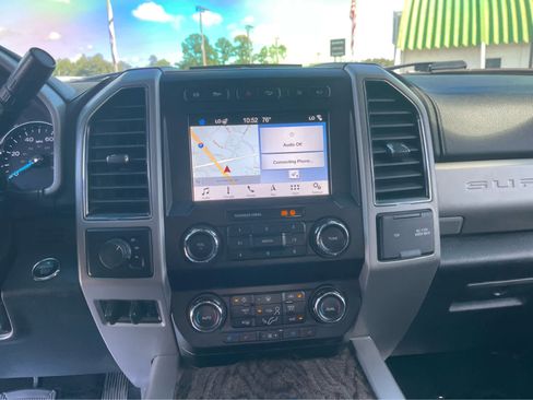 Used 2019 Ford F450 Lariat w/ Lariat Ultimate Package AWD/4WD image 16